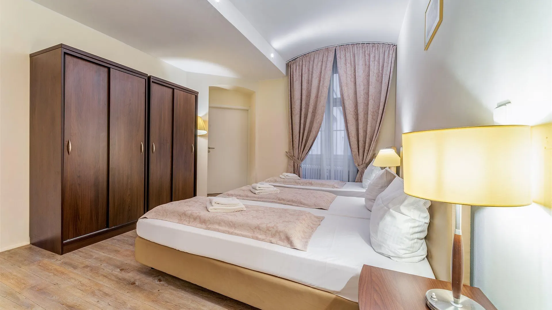 Upper Room Hotel Kurfuerstendamm Berlin