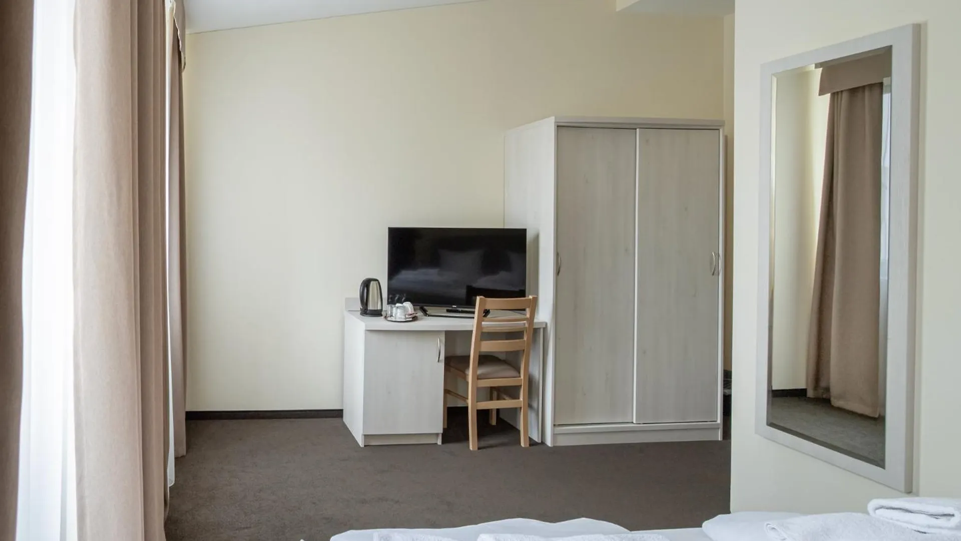 Upper Room Hotel Kurfuerstendamm Berlin Almanya