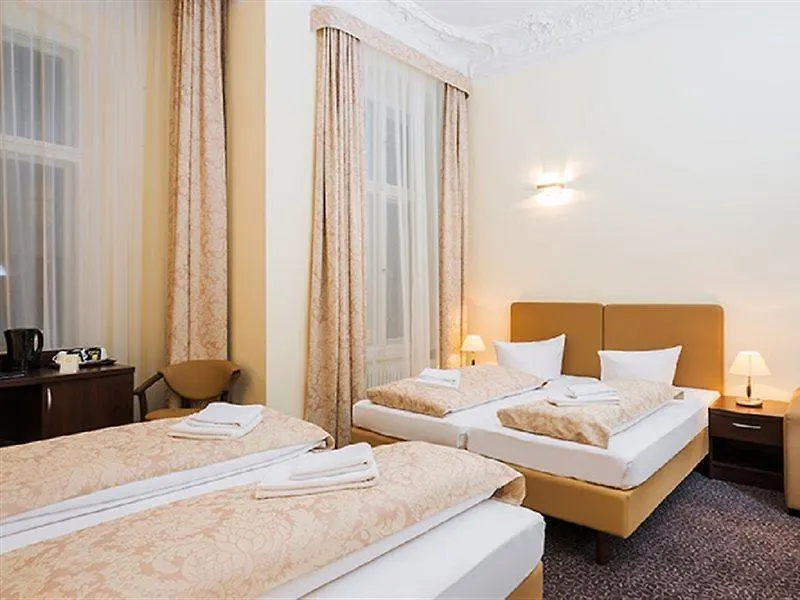 Upper Room Hotel Kurfuerstendamm Berlin