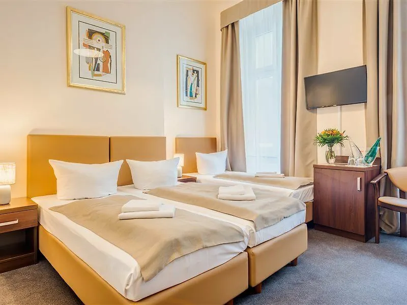 Upper Room Hotel Kurfuerstendamm Berlin