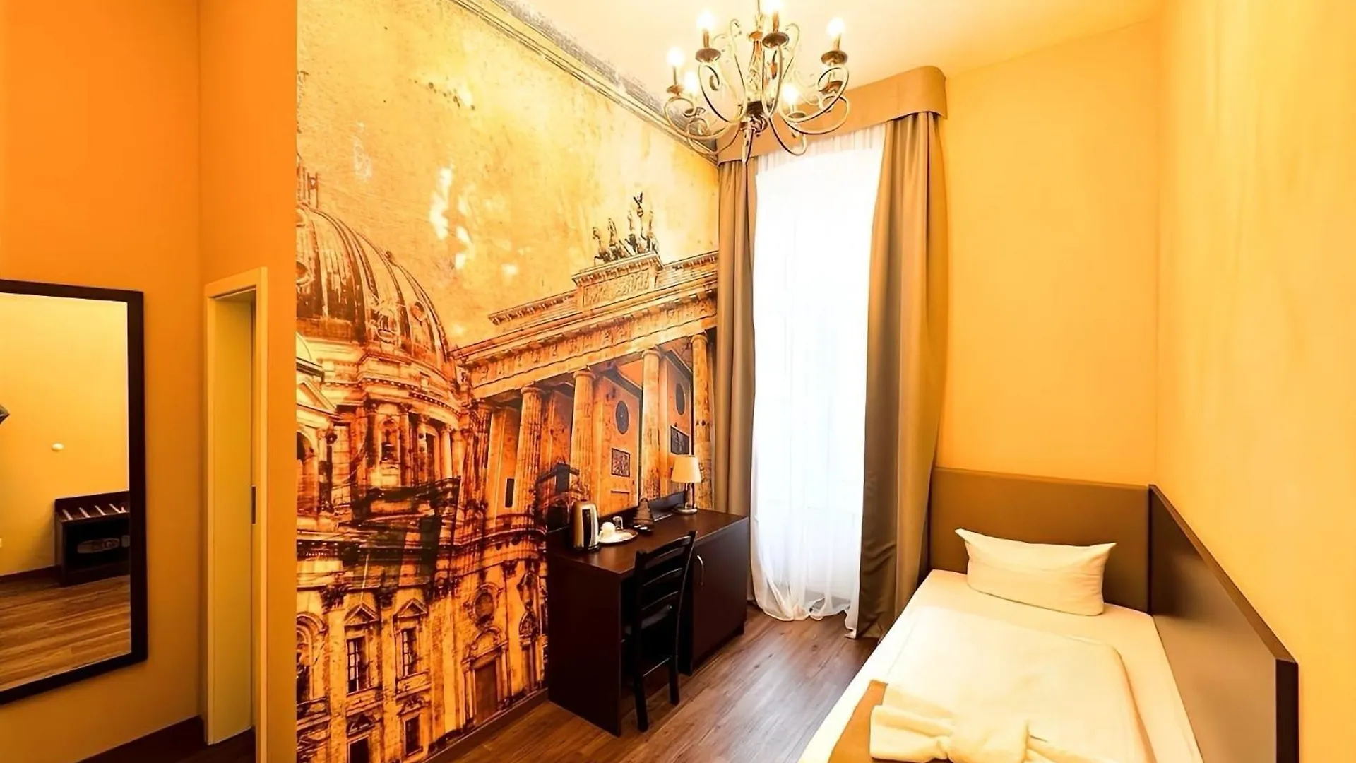 Upper Room Hotel Kurfuerstendamm Berlín